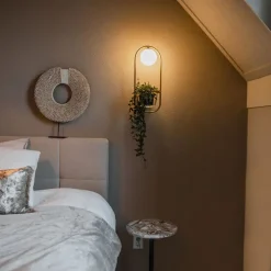 Art deco wandlamp goud met wit glas - Isabella