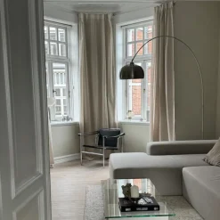 Booglamp staal met witte marmeren voet met kap staal - XXL