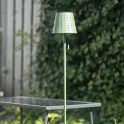 Buiten vloerlamp groen incl. LED 3-staps dimbaar op solar - Ferre