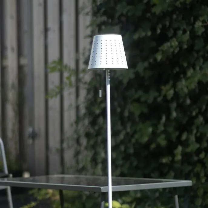 Buiten vloerlamp wit incl. LED 3-staps dimbaar op solar - Ferre