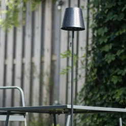 Buiten vloerlamp zwart incl. LED 3-staps dimbaar op solar - Ferre