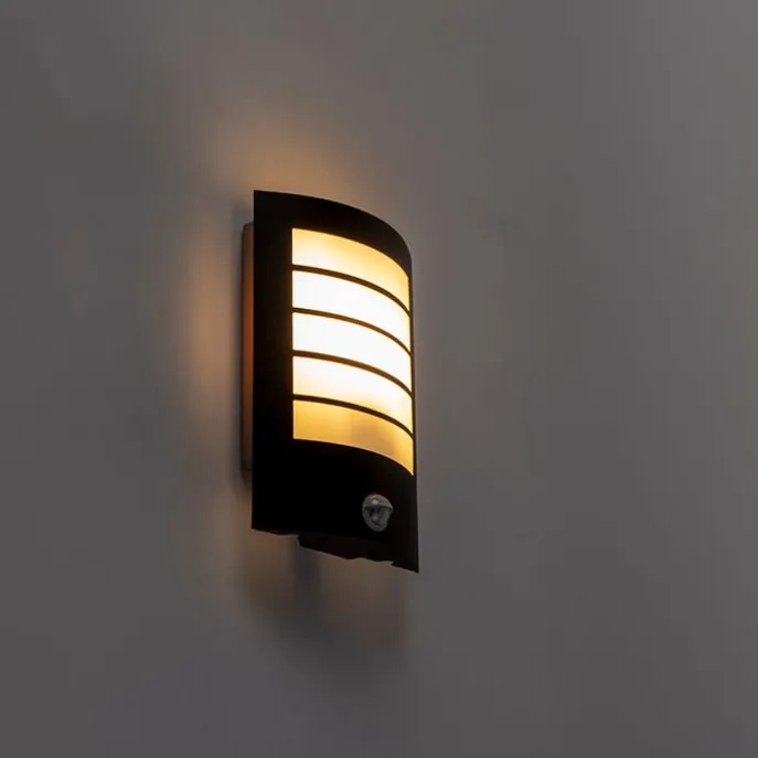Buiten wandlamp zwart IP44 met bewegingssensor - Miro
