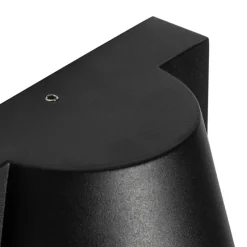 Buiten wandlamp zwart IP44 met schemerschakelaar - Femke