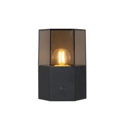 Buiten wandlamp zwart met smoke glas zeshoek en schemersensor - Denmark