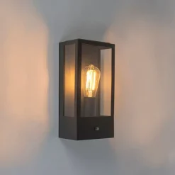 Buiten wandlamp zwart met schemersensor - Rotterdam