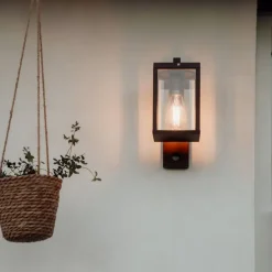 Buiten wandlantaarn roestbruin met bewegingssensor IP44 - Charlois