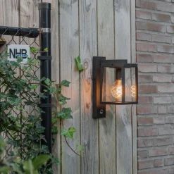 Buiten wandlantaarn zwart met bewegingssensor IP44 - Charlois