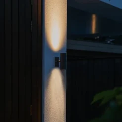 Buitenwandlamp zwart 2-lichts IP44 - Duo