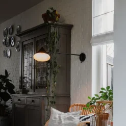 Design wandlamp zwart verstelbaar - Triangolo