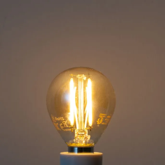 E14 dimbare LED lamp G45 goud 4W 330 lm 2100K