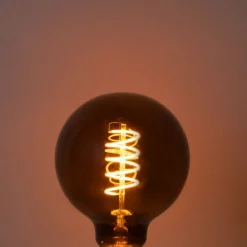 E27 dimbare LED lampen G95 bruin 4W 120 lm 1800K