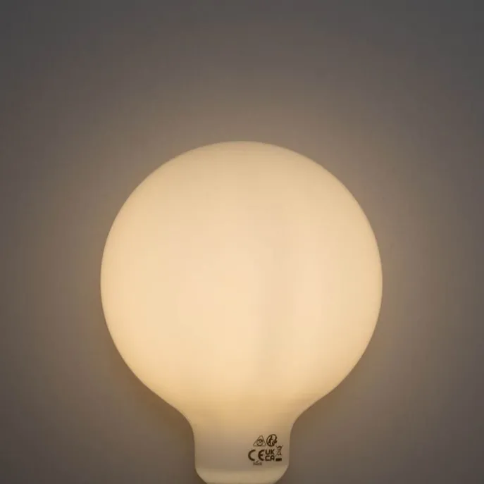 E27 3-staps dimbaar LED lamp opaal G125 4W 450 lm 3000K