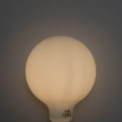 E27 3-staps dimbaar LED lamp opaal G125 4W 450 lm 3000K