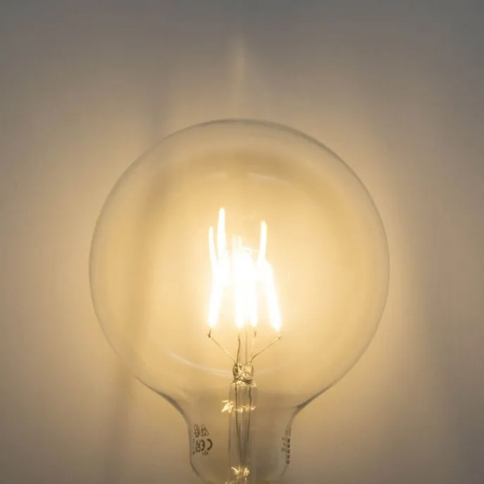 E27 3-staps dimbaar LED spiraal filament G125 4W 450 lm 2700K