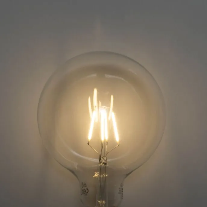 E27 3-staps dimbaar LED spiraal filament G125 4W 450 lm 2700K