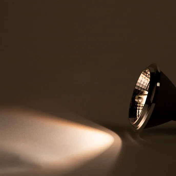 GU10 dim to warm LED lamp AR70 6W 320 lm 2000K-3000K