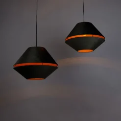 Hanglamp zwart met dubbele velours lampenkap groen met gouden binnenkant 2-lichts - Cava Luxe