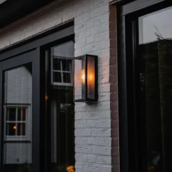 Industriële buiten wandlamp zwart IP44 met glas - Rotterdam