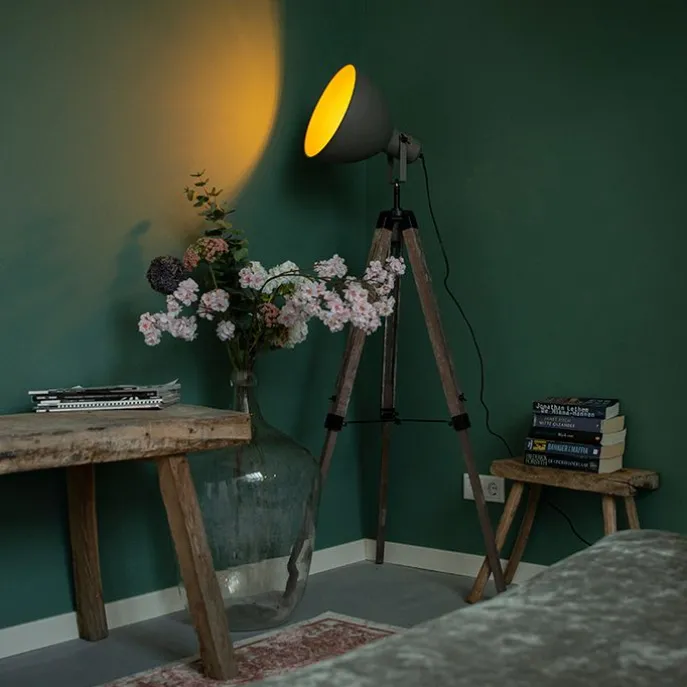 Industriële vloerlamp op houten tripod met grijze kap - Laos