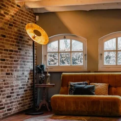 Industriële vloerlamp zwart met gouden binnenkant 60 cm - Magnax