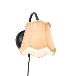 Klassieke wandlamp zwart met lampenkap goud - Nona