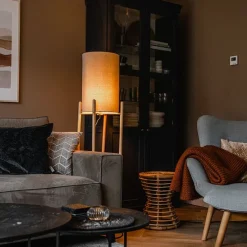 Landelijke vloerlamp hout met grijze kap - Lengi