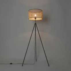Landelijke vloerlamp tripod zwart met rotan kap - Kata