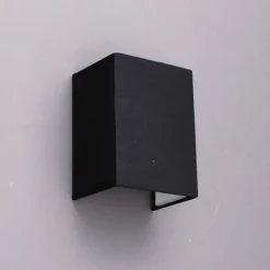 Landelijke wandlamp zwart met stoffen kap - Vete