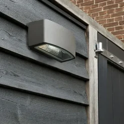 Modern buitenwandlamp grafiet 14,3 cm IP44 - Latina