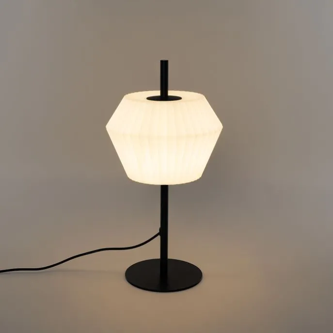 Moderne buiten tafellamp zwart met witte kap IP44 - Robbert
