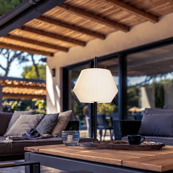 Moderne buiten tafellamp zwart met witte kap IP44 - Robbert