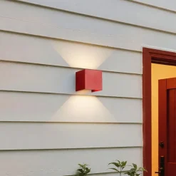 Moderne buiten wandlamp donker rood incl. LED IP54 - Edwin