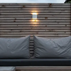 Moderne buiten wandlamp wit 11,5 cm incl. LED - Batt