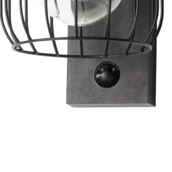 Moderne buiten wandlamp zwart IP44 met bewegingssensor - Luc