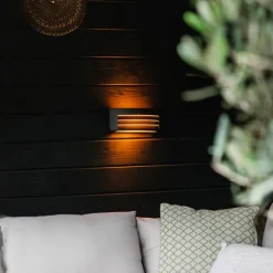 Moderne buiten wandlamp zwart IP44 - Hurricane 1