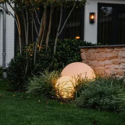 Moderne buitenlamp wit 25 cm IP65 - Nura