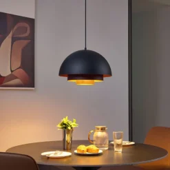 Moderne hanglamp zwart met gouden binnenkant - Loes