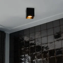 Moderne opbouwspot zwart GU10 50mm - Qubo