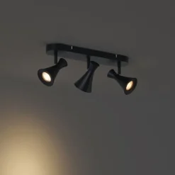 Moderne plafondspot zwart 3-lichts draai- en kantelbaar - Triangle