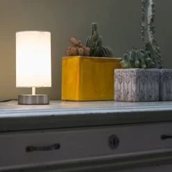 Moderne tafellamp wit rond 12 cm dimbaar - Milo 2