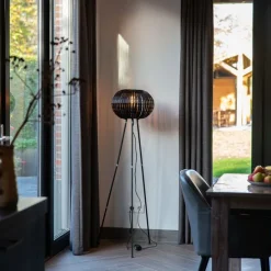 Moderne vloerlamp tripod zwart - Zoë