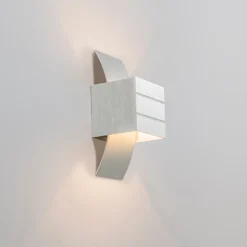 Moderne wandlamp aluminium met lichteffect - Amy