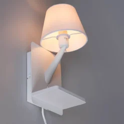 Moderne wandlamp wit met USB-C en inductielader - Comfort