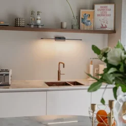 Moderne wandlamp zwart 62 cm incl. LED IP44 - Jerre