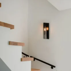 Moderne wandlamp zwart met smoke glas - Stavelot