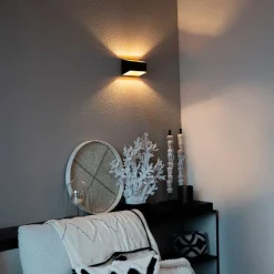 Moderne wandlamp zwart met gouden binnenkant rechthoekig - Alone