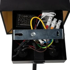 Moderne wandlamp zwart met USB en vierkante zwarte kap - Zeno