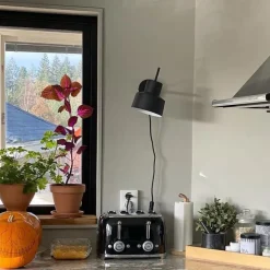 Retro wandlamp zwart draai- en kantelbaar - Chappie