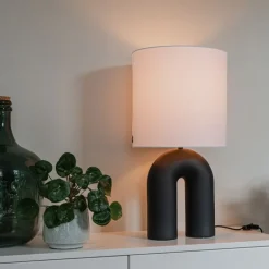 Scandinavische tafellamp zwart met linnen kap wit - Lotti
