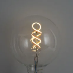 Smart E27 dimbare LED lamp G125 helder RGBW 4W 250 lm 2700K